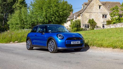 MINI Cooper 3 Door, Icy Sunshine Blue, Image 8, 2026