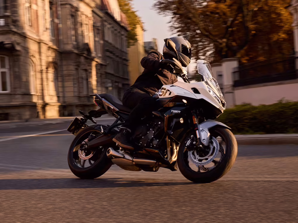 my25-bikes-tiger-sport-660-var-16-1000x1000